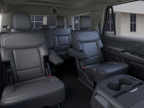 New 2025 Ford Expedition Active RWD image 11