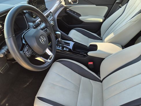 Used 2023 Acura Integra A-Spec image 13