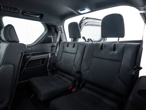 Used 2023 Lexus GX 460 Premium image 16