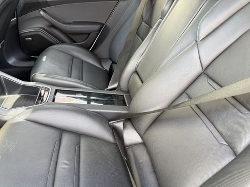 Certified 2020 Porsche Panamera 4 image 22