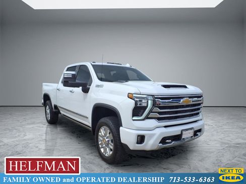 Used 2025 Chevrolet Silverado 2500 High Country w/ High Country Premium Package image 1