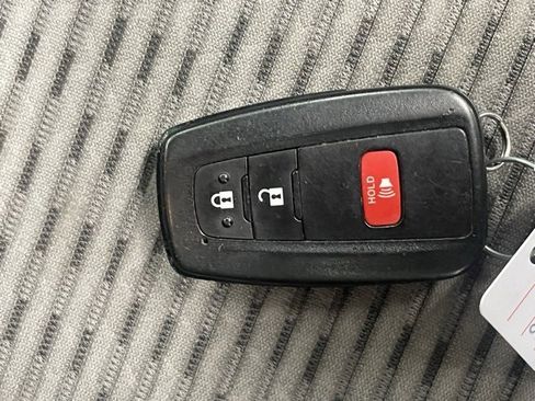 Used 2024 Toyota 4Runner SR5 image 30