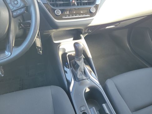Used 2024 Toyota Corolla LE FWD image 19