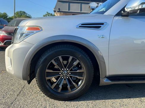 Used 2017 Nissan Armada Platinum w/ Interior Lighting Package AWD/4WD image 8