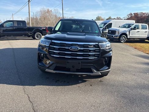 New 2026 Ford Explorer Active w/ Active Comfort Package image 8