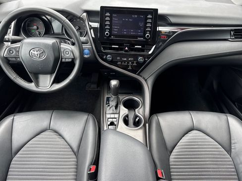 Certified 2024 Toyota Camry SE FWD image 16