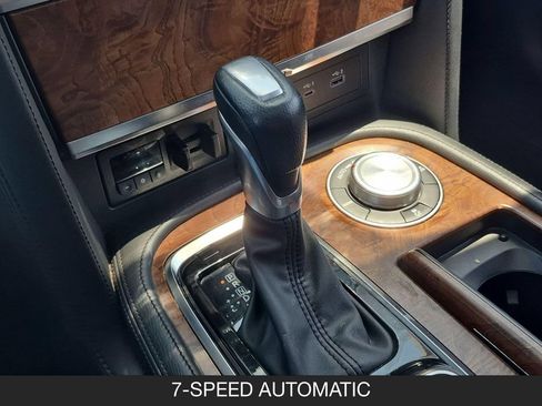Used 2024 Nissan Armada SL w/ Captain's Chairs Package AWD/4WD image 21