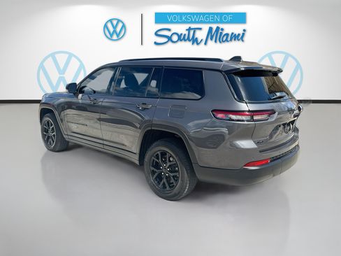Used 2024 Jeep Grand Cherokee L Laredo AWD/4WD image 5
