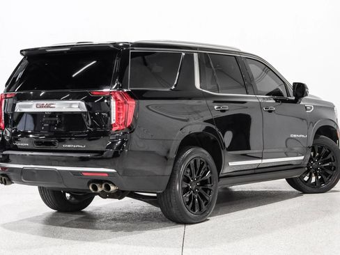 Used 2021 GMC Yukon Denali w/ Denali Premium Package image 6