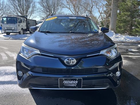 Used 2018 Toyota RAV4 XLE image 3