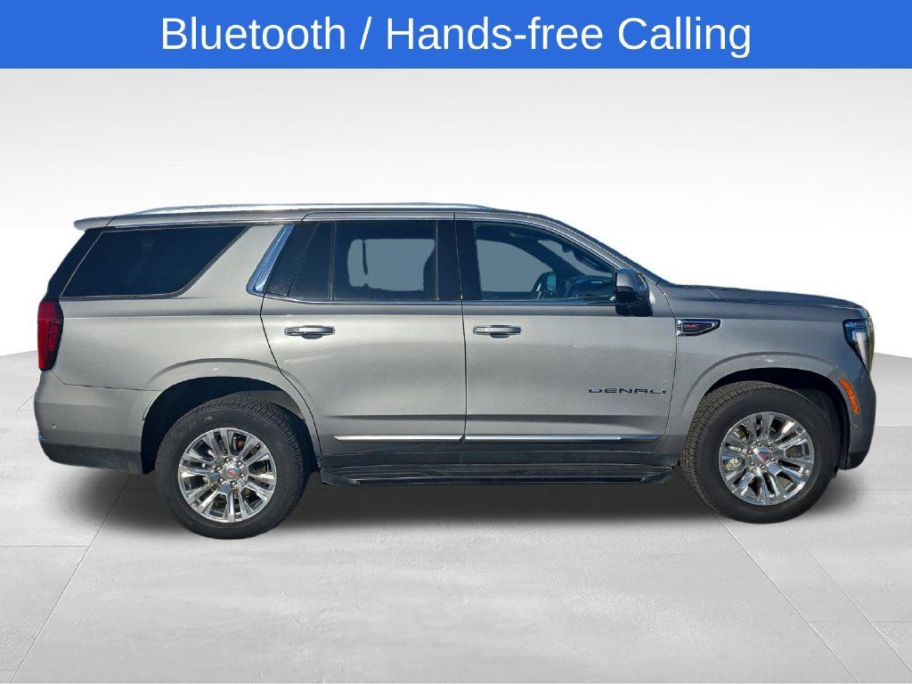 Used 2025 GMC Yukon Denali AWD/4WD image 5