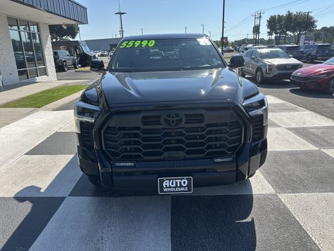 Used 2026 Toyota Tundra Limited AWD/4WD image 2