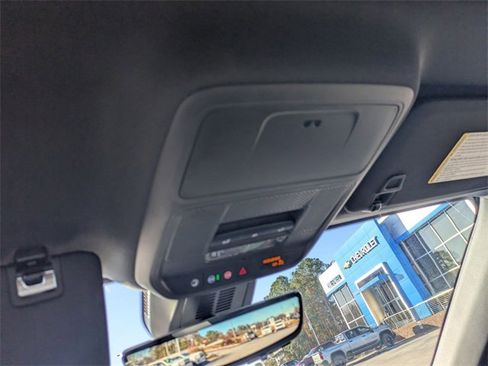 New 2026 Chevrolet Equinox LT w/ Convenience Package II image 26