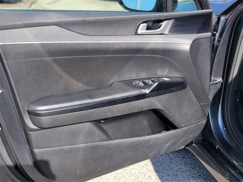 Used 2022 Kia K5 LXS image 13