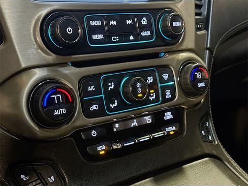 Used 2018 GMC Yukon Denali w/ Denali Ultimate Package image 18