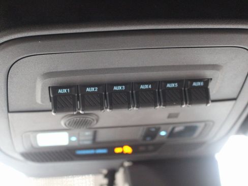 Used 2022 Ford Bronco Outer Banks image 18