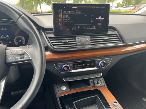 Used 2021 Audi Q5 2.0T Premium Plus AWD/4WD image 31