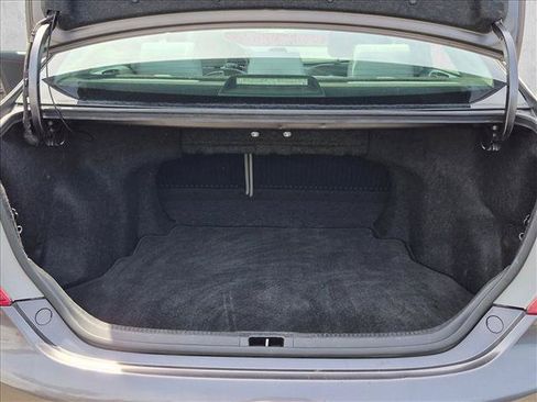 Used 2014 Toyota Camry LE FWD image 6