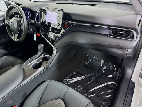Used 2022 Toyota Camry LE FWD image 29