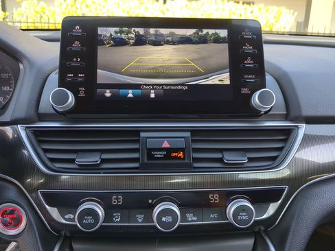 Used 2022 Honda Accord Sport image 19