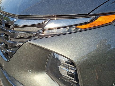 Certified 2023 Hyundai Tucson Limited AWD/4WD image 9
