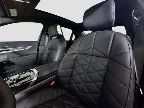 New 2026 BMW 740i xDrive AWD/4WD image 21