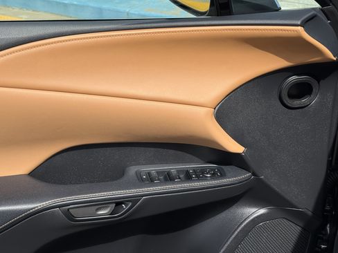 Used 2025 Lexus RX 350 Premium w/ Convenience Package image 17