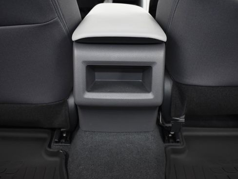 Used 2023 Toyota Camry LE image 18