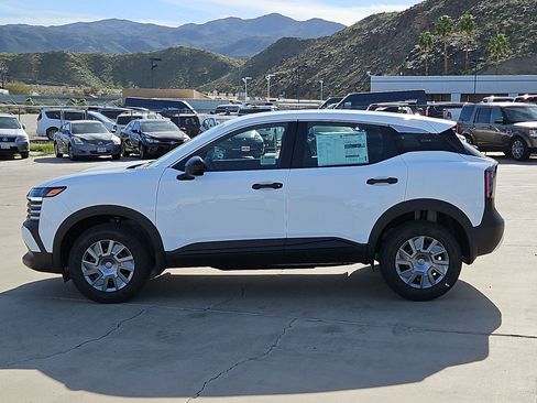 New 2026 Nissan Kicks S image 3