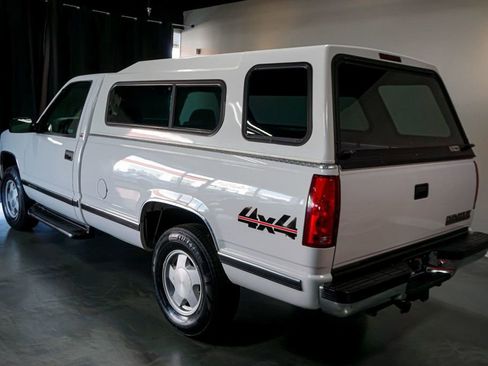 Used 1998 Chevrolet Silverado 1500 4x4 Regular Cab w/ Preferred Equipment Group 2 image 51