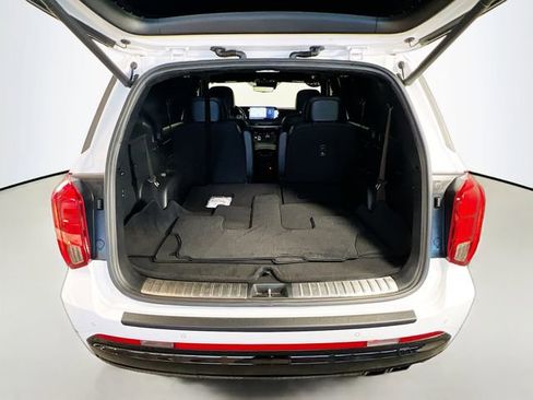 Used 2024 Hyundai Palisade Calligraphy image 28