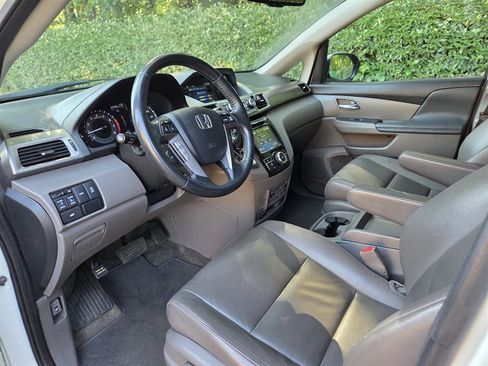 Used 2016 Honda Odyssey EX-L image 23