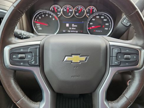 Used 2022 Chevrolet Silverado 1500 LTZ w/ LTZ Convenience Package II AWD/4WD image 24