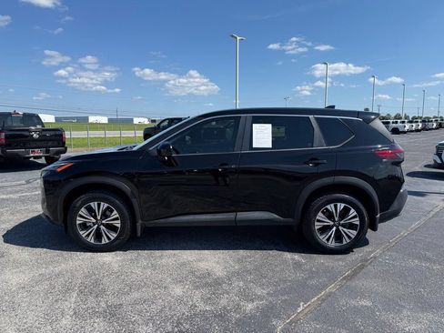 Used 2023 Nissan Rogue SV FWD image 35