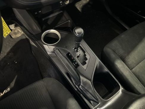 Used 2015 Toyota RAV4 LE image 26