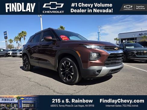 Used 2022 Chevrolet TrailBlazer LT image 1