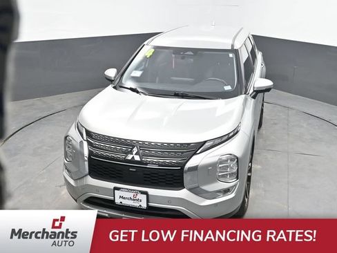 Used 2024 Mitsubishi Outlander SE AWD/4WD image 25