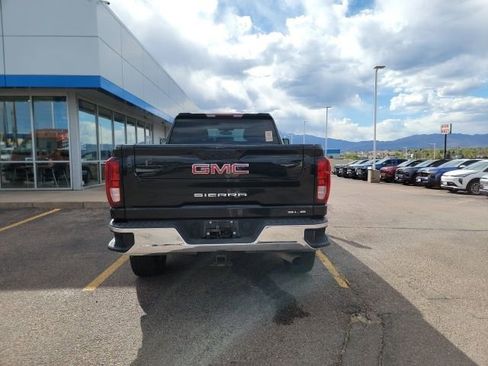 Used 2023 GMC Sierra 2500 SLE w/ SLE Value Package; image 6
