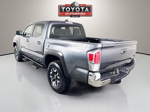 Certified 2023 Toyota Tacoma TRD Off-Road AWD/4WD image 5