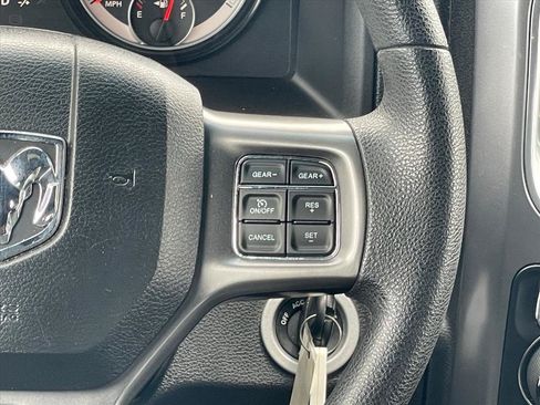 Used 2024 RAM 1500 Warlock AWD/4WD image 15