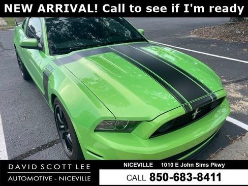 Used 2013 Ford Mustang Boss 302 w/ Boss 302 Accessory Pkg RWD image 1