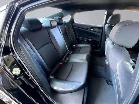 Used 2020 Honda Civic Sport image 22