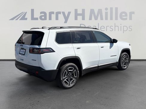 New 2026 Jeep Cherokee Laredo AWD/4WD image 5