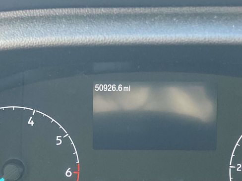 Used 2023 Ford Transit 350 XLT image 33