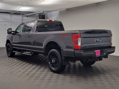 Used 2019 Ford F350 Lariat w/ Lariat Ultimate Package image 3