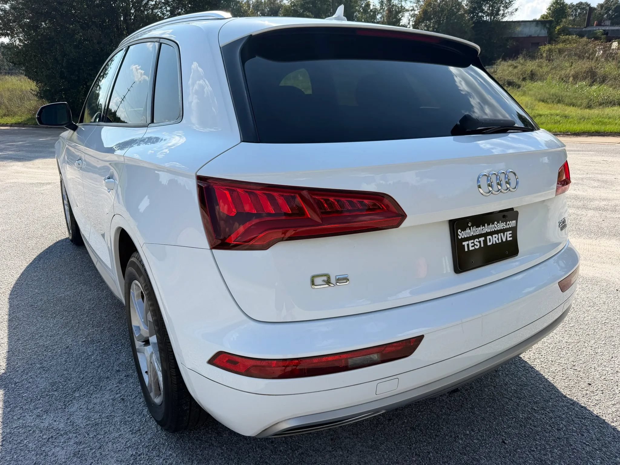 Used 2018 Audi Q5 2.0T Premium AWD/4WD image 3