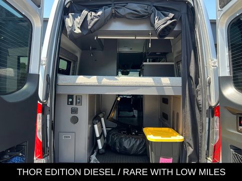 Used 2022 Mercedes-Benz Sprinter 2500 image 25
