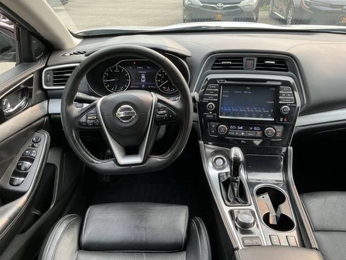 Used 2016 Nissan Maxima 3.5 SL w/ Interior Lighting Package FWD image 15