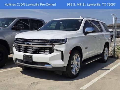 Used 2021 Chevrolet Tahoe Premier w/ Premium Package RWD image 3