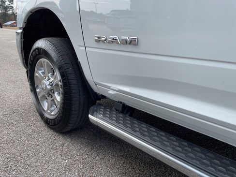 Used 2024 RAM 2500 Big Horn image 11